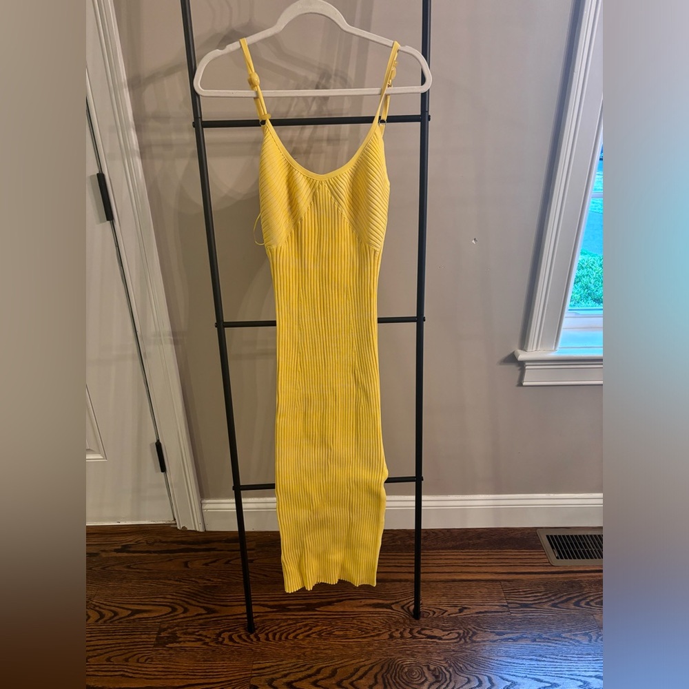 Long yellow tight fitted dress